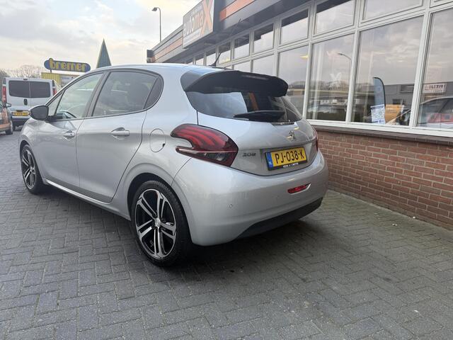 Peugeot 208 1.2 PureTech Blue Lion