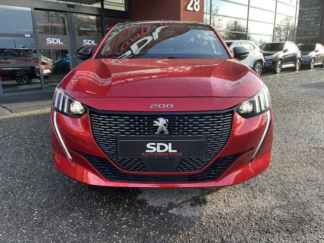 Peugeot 208 1.2 PureTech GT // FULL LED // HALF LEDER // DODEHOEK // 3D COCKPIT // CAMERA+SENSOREN // NAVI+CARPLAY //