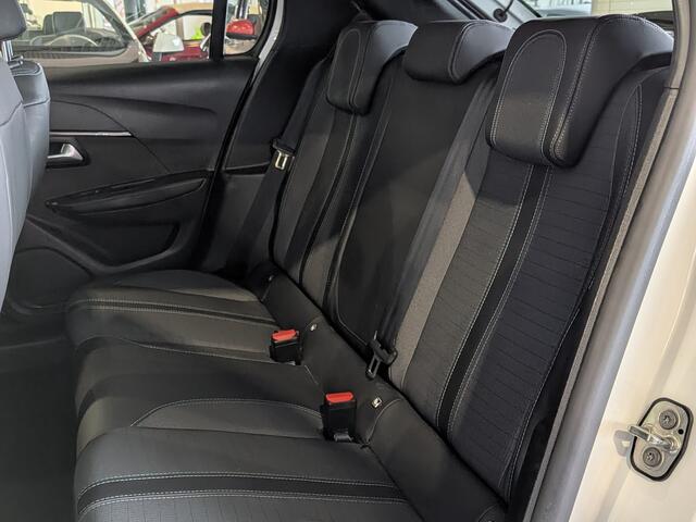 Peugeot 208 1.2 PureTech Blue Lease Allure Automaat Airco, Cruise Control, Stuurbekrachtiging