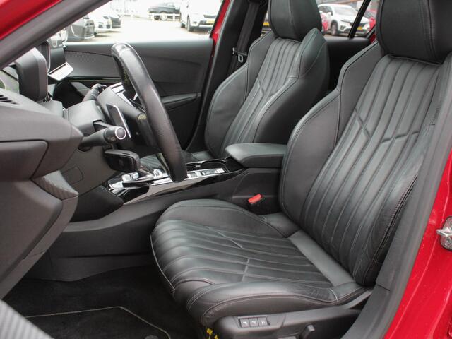 Peugeot 208 1.2 PureTech GT Pack Automaat | Adap. Cruise | Panodak | Vol Leder | Stoelverwarming | Camera
