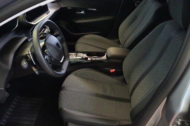 Peugeot 208 Hybrid 100 e-DCS6 Allure Automaat | NAVI | CLIMA | CAMERA + PDC | CRUISE | i-COCKPIT |