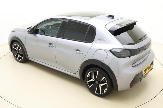 Peugeot 208 Hybrid 145 e-DCS6 GT | Panorama Dak | Navigatie | Climate & Cruise Control | Parkeer Camera |