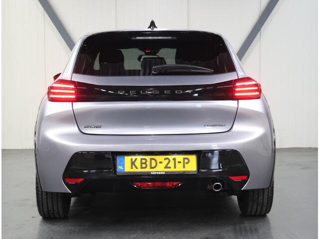 Peugeot 208 1.2 110PK GT | 1ste eigenaar | AppleCarplay/Android Auto | 17"LMV | 360'Camera | Navigatie | Keyless | Adaptive Cruise Control | Climate Control | FULL LED | Sfeerverlichting | Isofix | Privacy Glass |