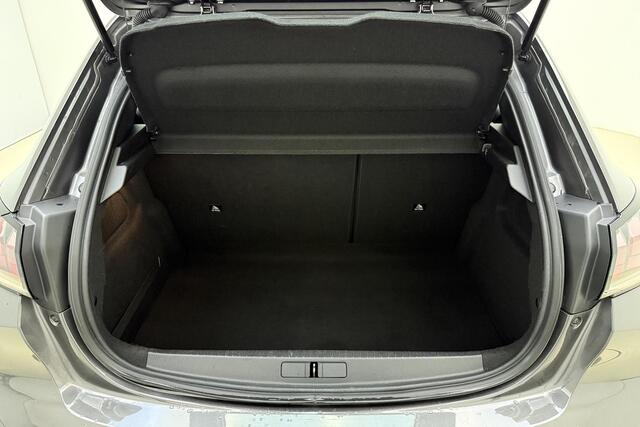 Peugeot 208 1.2 PureTech Active Pack 100pk | LM velgen | Navigatie | Parkeerhulp | Airco| Cruise control | Apple carplay/ Android auto