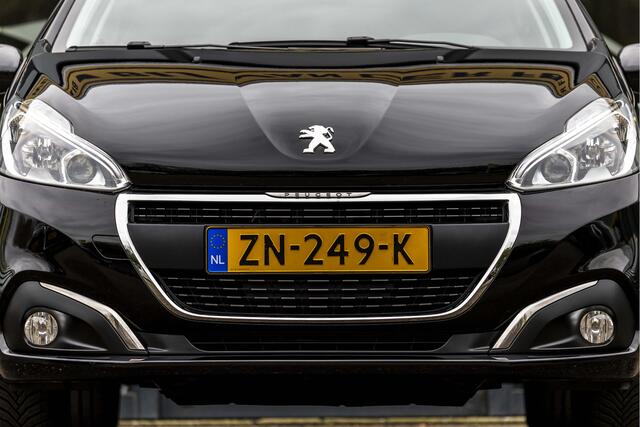Peugeot 208 1.2 PureTech Signature