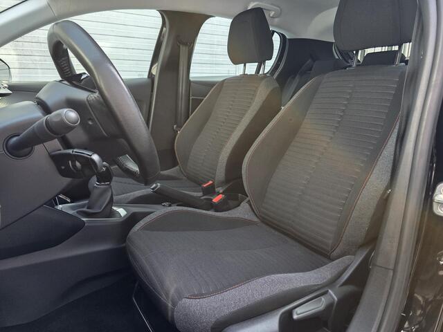 Peugeot 208 Active Pack 1.2 75pk | NAVI | PARKEERHULP | 16" LM-VELGEN | DAB+ | CRUISE CONTROL |