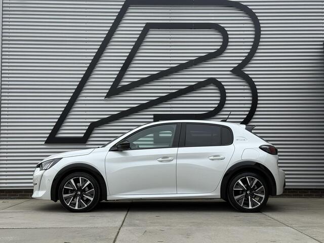Peugeot 208 1.2 PureTech GT-Line 1e Eigenaar|Pano|Navi|Clima|Cruise|Camera|Trekhaak|Carplay|PDV V+A|Nieuwe APK bij aflevering