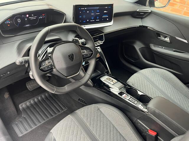 Peugeot 208 Hybrid 110 e-DCS6 Allure | Adaptive Cruise Control | Parkeersensoren voor + achter | Carplay/Android Auto |