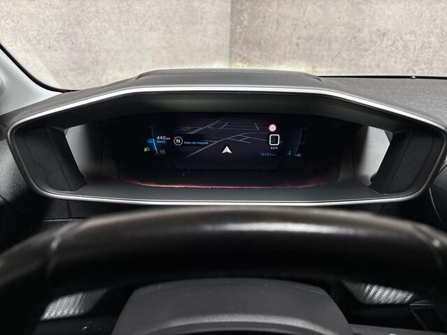 Peugeot 208 1.2 PureTech Allure Sport (VIRTUAL COCKPIT, APPLE CARPLAY, GROOT NAVI, LEDER, 360 CAMERA, SPORTSTOELEN, KEYLESS, GETINT GLAS, LM VELGEN, CRUISE, NIEUWSTAAT)