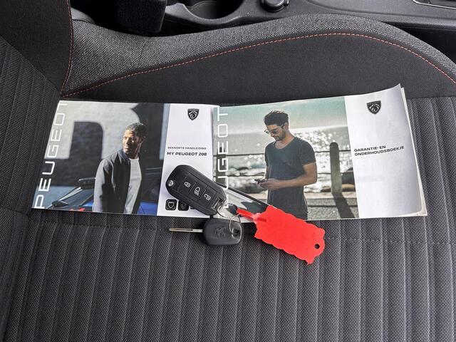 Peugeot 208 1.2 PureTech Active 100% dealer onderhouden/airco/Carplay/cruise control/nieuwstaat/enz