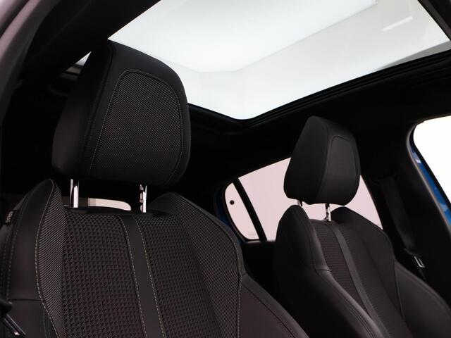 Peugeot 208 1.2 PT 130 PK AUT. GT-LINE + PANORAMA | SFEERVERL. | 3D COCKPIT | STOELVERW. | APPLE CARPLAY | CAMERA