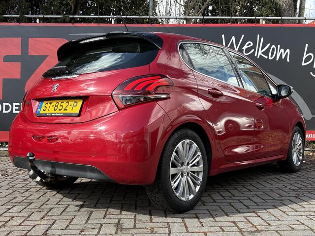 Peugeot 208 1.2 PureTech Allure - Navigatie - Trekhaak - Climate Controle - Apple Carplay & Android Auto