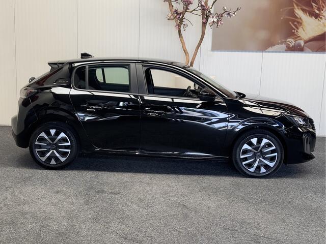 Peugeot 208 1.2 STYLE 100PK MODEL 2025 NAVIGATIE CRUISE CONTROL APPLE CARPLAY/ANDROID AIRCO BLUETOOTH TELEFOON RIJSTROOKSENSOREN PDC ZEER MOOI !! 3010