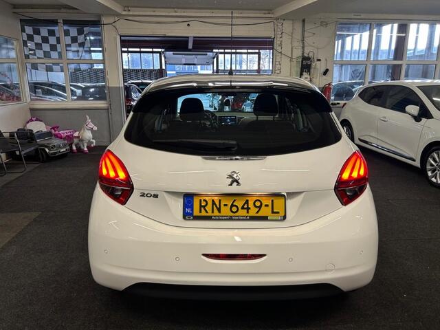 Peugeot 208 1.2 PureT. NAP*NL*2018*5deurs*NAVI