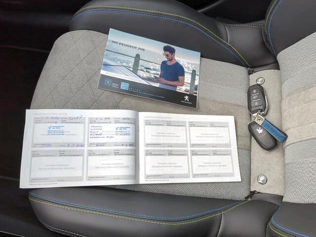 Peugeot 208 1.2 PureTech GT Pack Leder Alcantara