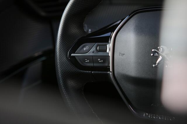 Peugeot 208 208 (e-) 136 GT Pack 50kWh