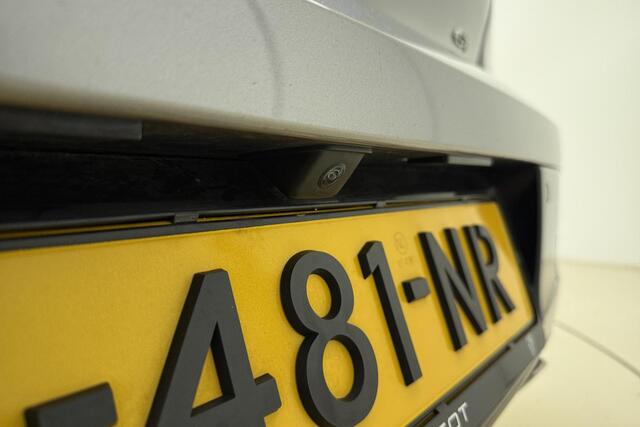 Peugeot 208 1.2 Turbo GT Pack 100 Pk | Trekhaak | Alcantara | Stoelverwarming | Adaptieve Cruise Control | Climate Control | Navigatie