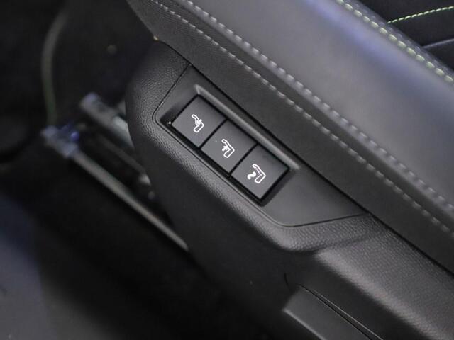 Peugeot 208 Hybrid Automaat GT Pano/Led/Alcantara/Vc/Nav/Ecc /Keyless/Comfort.Stoelen/