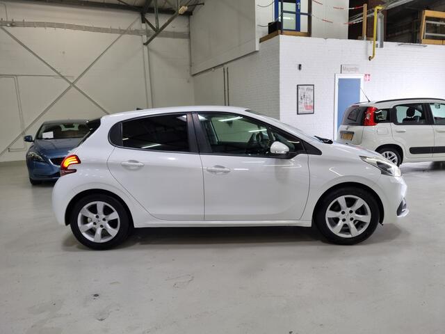 Peugeot 208 1.2 PureTech Active ?CARPLAY ?RIJKLAAR! ?GARANTIE