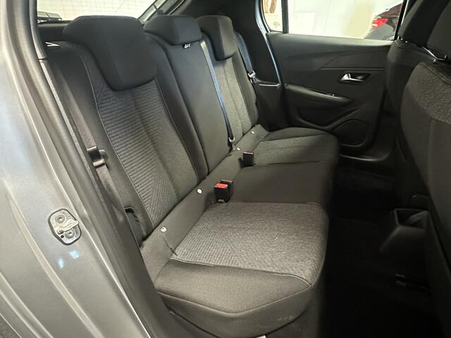 Peugeot 208 1.2 STYLE 100PK MODEL 2025 NAVIGATIE CRUISE CONTROL APPLE CARPLAY/ANDROID AIRCO BLUETOOTH TELEFOON RIJSTROOKSENSOREN PDC ZEER MOOI !! 3010 DEK