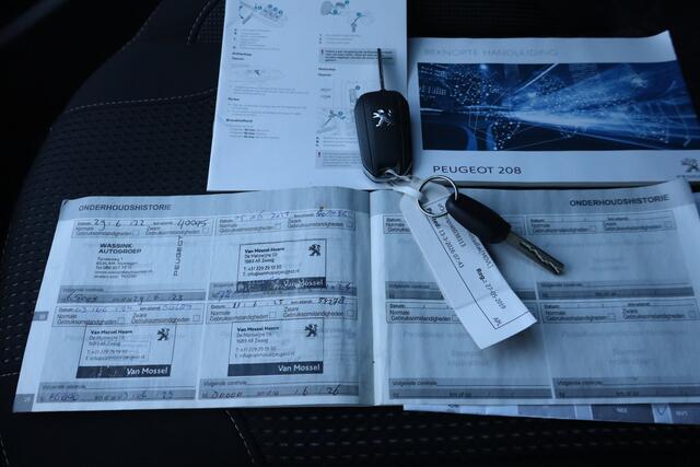 Peugeot 208 1.2 PureTech Allure NL-Auto!! Climate I Apple Carplay I Navigatie