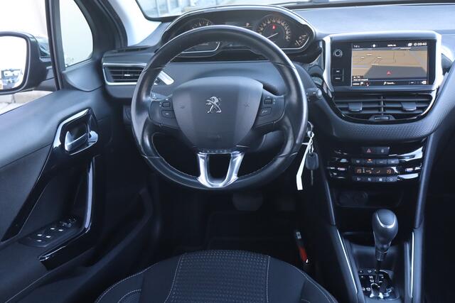 Peugeot 208 1.2 PureTech Allure NL-Auto!! Climate I Apple Carplay I Navigatie