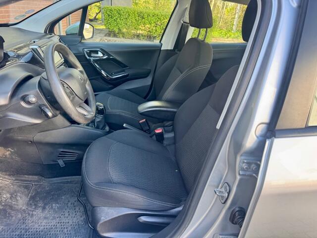 Peugeot 208 1.2 PureTech Blue Lion NETTE AUTO RIJDT GOED NAP APK