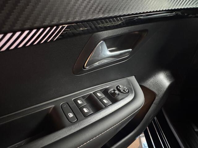 Peugeot 208 Hybrid 145pk e-DCS6 Allure Navigatie LMV Black Edtion Cruise Control Apple Care play