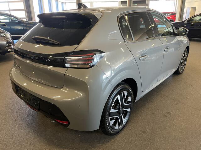 Peugeot 208 1.2 PureTech 100 Allure Applecarplay-Climate control-Lichtmetalen velgen