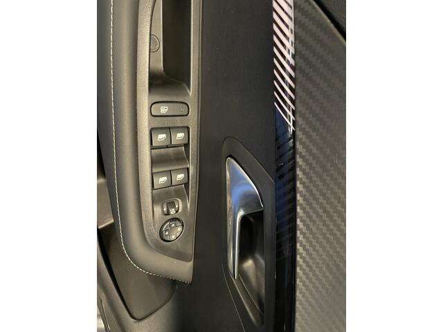 Peugeot 208 1.2 PureTech 100 Allure Applecarplay-Climate control-Lichtmetalen velgen