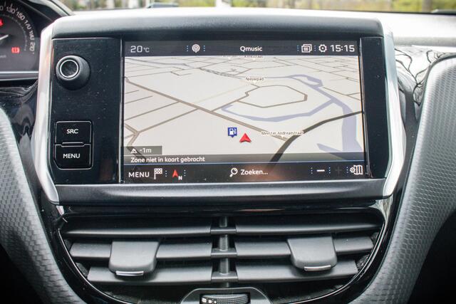 Peugeot 208 1.2 PureTech Signature | Handgeschakeld | Apple Carplay