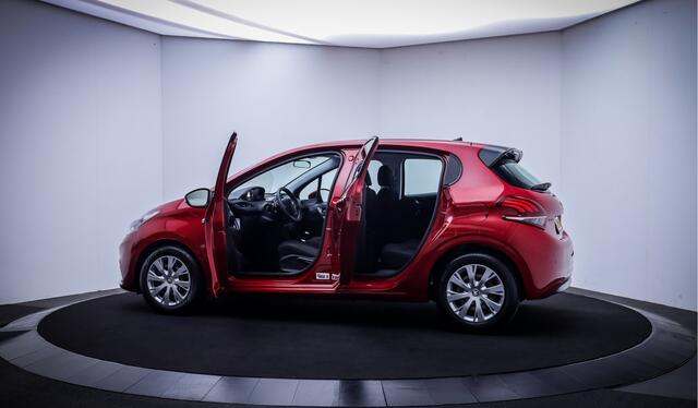 Peugeot 208 1.2T Aut. Allure CARPLAY | NAVI | DAB | AIRCO | CRUISE | BLUETOOTH | PDC