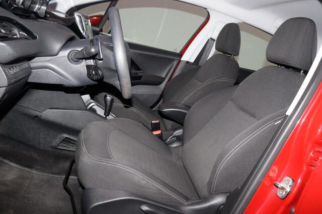 Peugeot 208 1.2T Aut. Allure CARPLAY | NAVI | DAB | AIRCO | CRUISE | BLUETOOTH | PDC