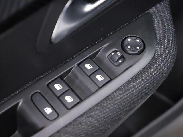 Peugeot 208 1.2 Hybrid Automaat Style Airco/CarPlay/Led/Cruise