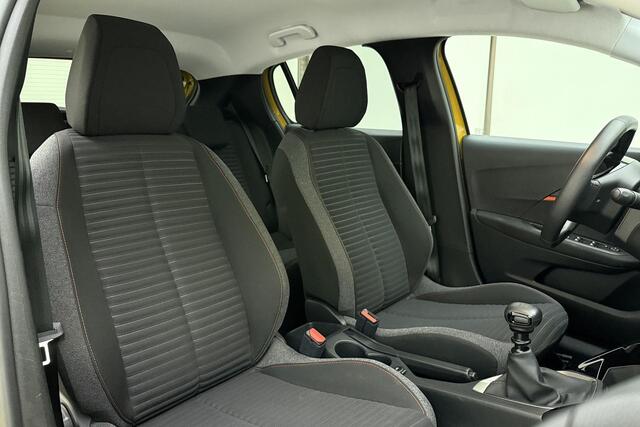 Peugeot 208 1.2 Turbo Active Pack 100 Pk | Navigatie | Cruise Control | Zwart Dak | Airco | Sensoren Achter | LM-Velgen