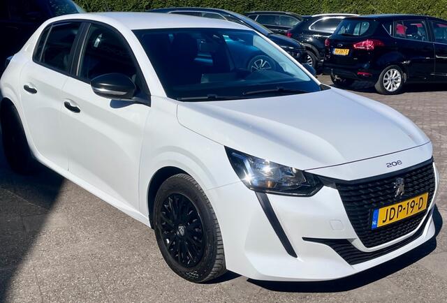 Peugeot 208 1.2 PURETECH LIKE NAVIGATIE MULTIFUNC STUUR.