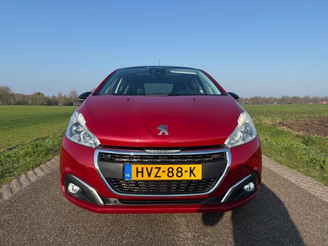 Peugeot 208 1.2 PURETECH GT-LINE / AUTOMAAT / PANO