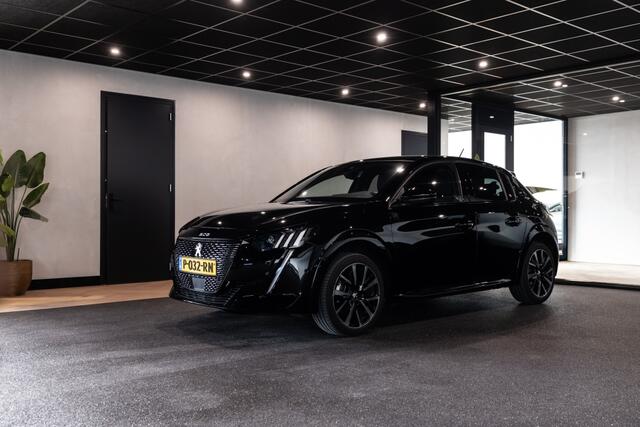 Peugeot 208 1.2 PureTech GT Pack | Pano | CarPlay | Camera |