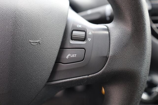 Peugeot 208 1.2 PureTech Blue Lion CARPLAY CRUISE DAB AIRCO NAP PDC ENZ.
