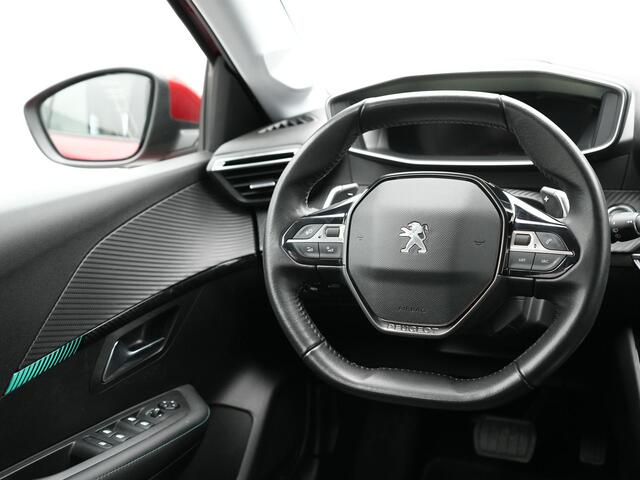 Peugeot 208 1.2 PureTech Allure Pack | Automaat | Apple Carplay/Android Auto | Camera | Navigatie |