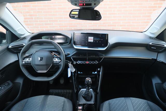 Peugeot 208 1.2 PureTech 100pk Allure | Navi | App Connect | Climate | Cruise | Camera | Dodehoek | PDC