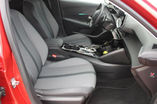 Peugeot 208 1.2 PureTech 100pk Allure Pack Automaat Airco Navi Camera Carplay 11.809km Nieuwstaat