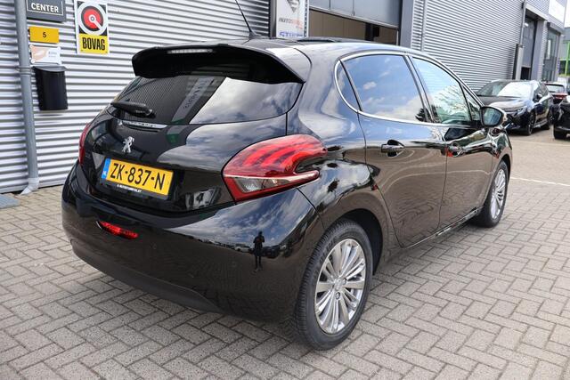 Peugeot 208 1.2 Blue Lease Allure 2e Eigenaar | Volledig Onderh | NAP | BTW | Pano | Navi | Carplay | Climate | LED | Cruise | DAB | Start/Stop | Hill-Hold | PDC