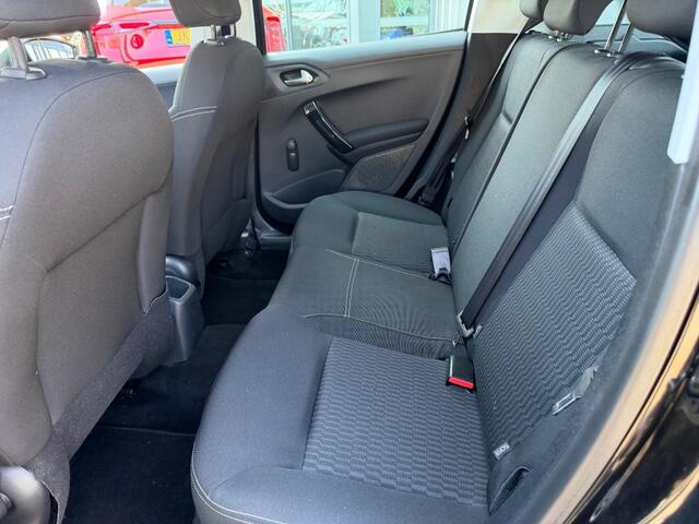 Peugeot 208 1.2 PURETECH ACTIVE NAVI AIRCO