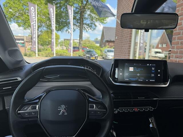 Peugeot 208 1.2 PT Active Pack PDC / CLIMA / LMV / NAVI / CARPLAY / DAB+ /