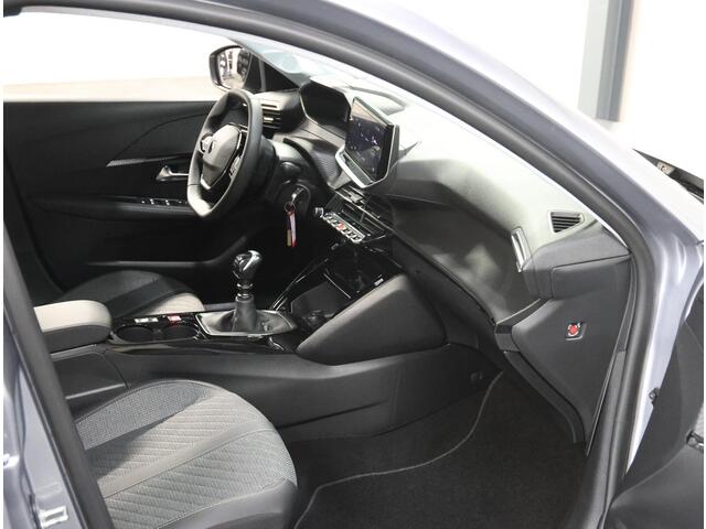 Peugeot 208 1.2 100PK Allure | 1ste eigenaar | AppleCarplay/AndroidAuto | FULL LED | Lederen Stuurwiel | Climate Control | Cruise Control | 16" LMV | Isofix | Privacy Glass | Parkeersensoren |