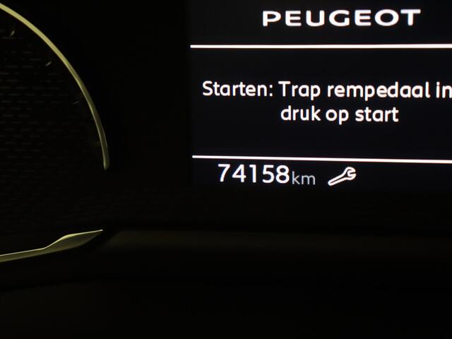 Peugeot 208 1.2 PureTech Allure | Navigatie | Carplay | Parkeerhulp| Automaat |