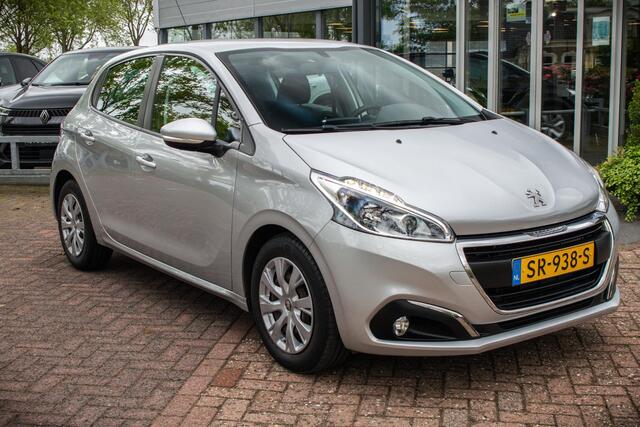 Peugeot 208 1.2 PureTech Blue Lion | Handgeschakeld | Navigatie