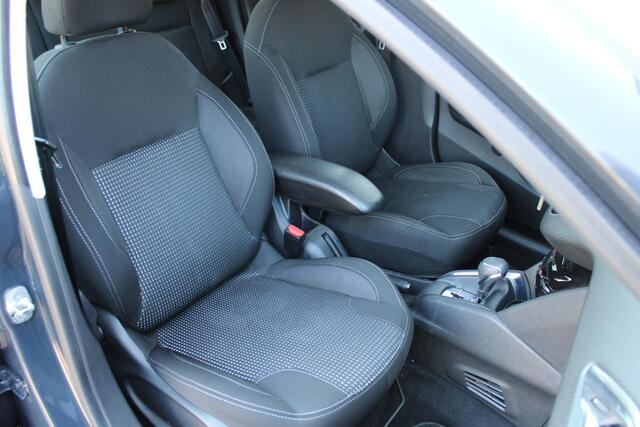 Peugeot 208 1.2 PureTech 110pk Allure Automaat Airco Navi Camera Perfect onderhouden