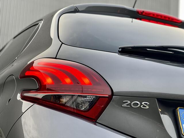 Peugeot 208 1.2 PureTech Allure |PDC VOOR+ACHTER DEALER ONDERH